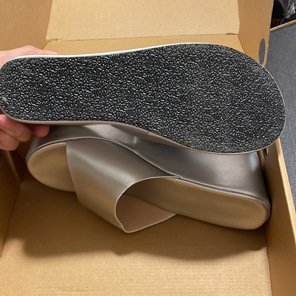 Platform sandals - Picture 3 of 3